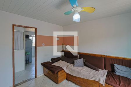 Sala de casa para alugar com 3 quartos, 100m² em Tupi, Belo Horizonte