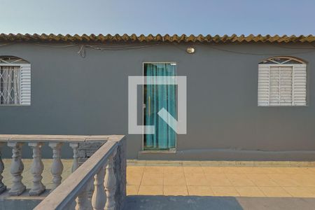 Varanda de casa para alugar com 3 quartos, 100m² em Tupi, Belo Horizonte