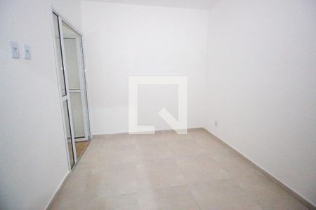 Quarto de apartamento para alugar com 1 quarto, 28m² em Jardim Miriam, São Paulo