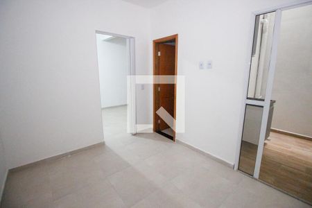 Quarto de apartamento para alugar com 1 quarto, 28m² em Jardim Miriam, São Paulo