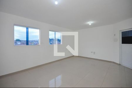 Sala/Quarto de kitnet/studio para alugar com 1 quarto, 25m² em Parque Pinheiros, Taboão da Serra