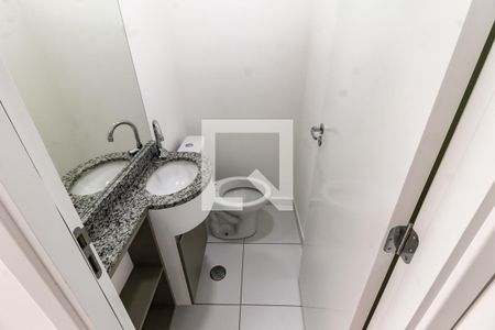 Lavabo de apartamento à venda com 2 quartos, 64m² em Vila Andrade, São Paulo