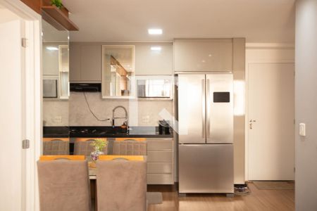 Sala e Cozinha de apartamento à venda com 2 quartos, 40m² em Vila Sabrina, São Paulo