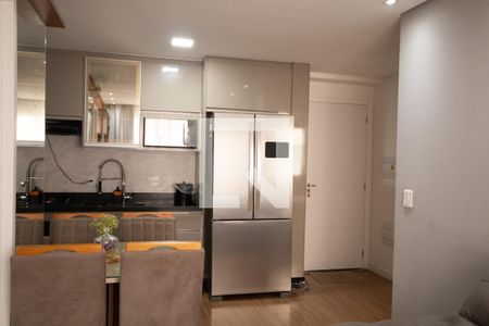 Sala e Cozinha de apartamento à venda com 2 quartos, 40m² em Vila Sabrina, São Paulo