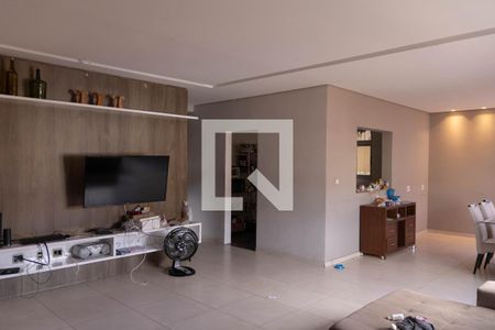 Sala de casa para alugar com 2 quartos, 300m² em Jardim America, Belo Horizonte