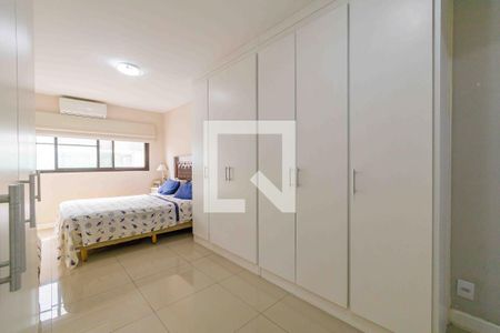 Suíte de apartamento à venda com 3 quartos, 210m² em Recreio dos Bandeirantes, Rio de Janeiro