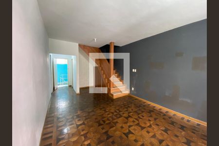 Sala de casa à venda com 2 quartos, 200m² em Rocha, Rio de Janeiro