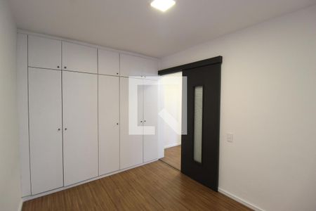 Quarto de apartamento à venda com 1 quarto, 47m² em Vila Nova Conceição, São Paulo