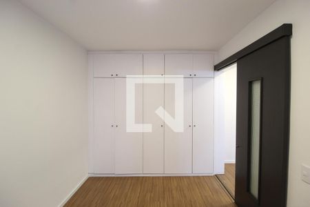 Quarto de apartamento à venda com 1 quarto, 47m² em Vila Nova Conceição, São Paulo