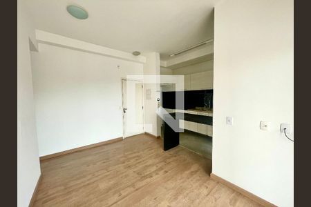 Sala de apartamento à venda com 2 quartos, 71m² em Parque Residencial Nove de Julho, Jundiaí