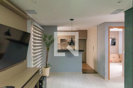 Sala de apartamento para alugar com 2 quartos, 42m² em Jardim Anton Von Zuben, Campinas