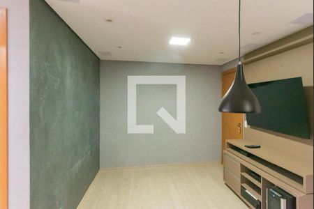 Sala de apartamento para alugar com 2 quartos, 42m² em Jardim Anton Von Zuben, Campinas