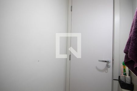 Lavabo de casa de condomínio para alugar com 2 quartos, 70m² em Vila Maria Alta, São Paulo