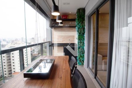 Varanda de apartamento à venda com 1 quarto, 42m² em Pinheiros, São Paulo