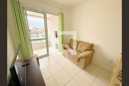 Sala de TV de apartamento para alugar com 1 quarto, 44m² em Canasvieiras, Florianópolis