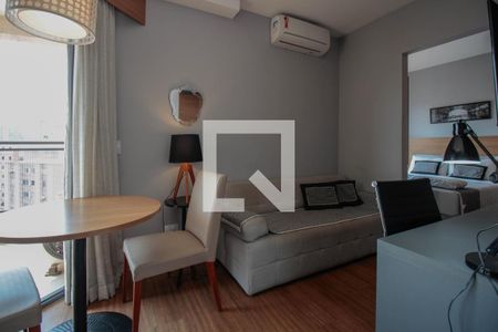 Sala/Cozinha de kitnet/studio à venda com 1 quarto, 32m² em Pinheiros, São Paulo