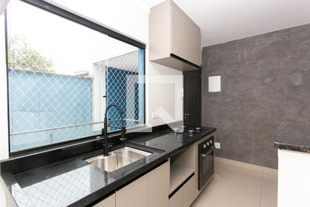 Cozinha de apartamento à venda com 1 quarto, 24m² em Cidade Mãe do Céu, São Paulo