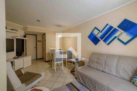 Sala de apartamento para alugar com 3 quartos, 74m² em Barra da Tijuca, Rio de Janeiro