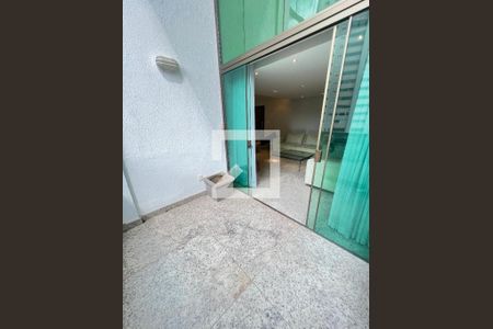 Varanda de apartamento à venda com 2 quartos, 94m² em Vale do Sereno, Nova Lima