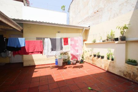 Casa à venda com 175m², 3 quartos e 3 vagas Casa à venda com 175m², 3 quartos e 3 vagasQuintal