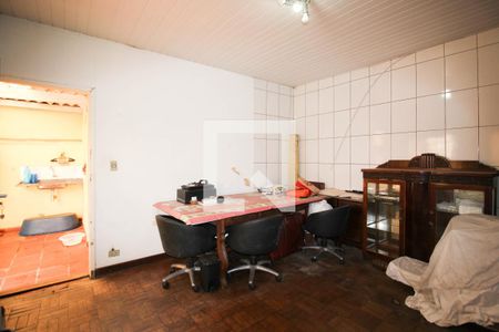 Casa à venda com 175m², 3 quartos e 3 vagas Casa à venda com 175m², 3 quartos e 3 vagasQuarto de Serviço 1