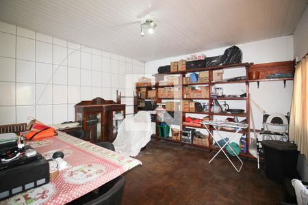 Casa à venda com 175m², 3 quartos e 3 vagas Casa à venda com 175m², 3 quartos e 3 vagasQuarto de Serviço 1