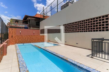 Apartamento à venda com 57m², 2 quartos e 1 vaga Apartamento à venda com 57m², 2 quartos e 1 vagaÁrea Comum - Piscina