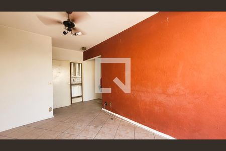 Sala de apartamento à venda com 1 quarto, 52m² em Vila Itapura, Campinas