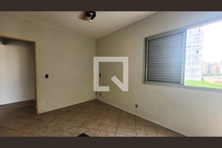 Quarto de apartamento à venda com 1 quarto, 52m² em Vila Itapura, Campinas