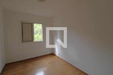 Quarto 1 de apartamento para alugar com 3 quartos, 115m² em Jardim Marajoara, São Paulo