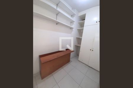 Apartamento à venda com 3 quartos, 180m² em Icaraí, Niterói