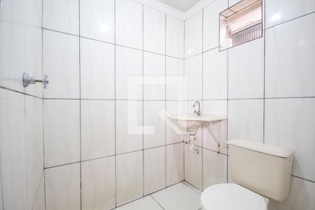 Banheiro de casa para alugar com 1 quarto, 32m² em Conceicao, Osasco