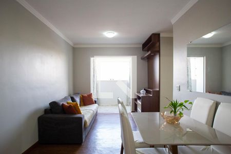 Sala de apartamento para alugar com 3 quartos, 75m² em Santa Ines, Belo Horizonte