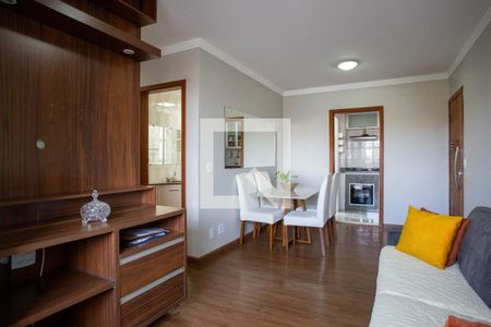 Sala de apartamento para alugar com 3 quartos, 75m² em Santa Ines, Belo Horizonte