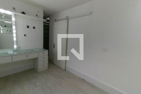 Quarto de apartamento à venda com 2 quartos, 100m² em Matapaca, Niterói