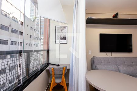 Sacada de kitnet/studio para alugar com 1 quarto, 36m² em Consolação, São Paulo