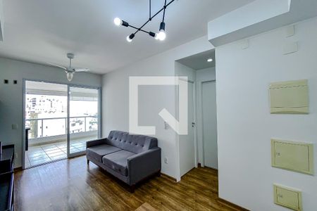 Sala de apartamento para alugar com 1 quarto, 49m² em Vila Regente Feijó, São Paulo