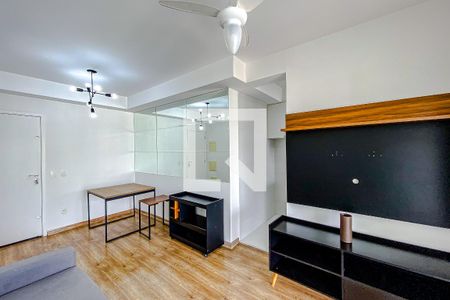 Sala de apartamento para alugar com 1 quarto, 49m² em Vila Regente Feijó, São Paulo