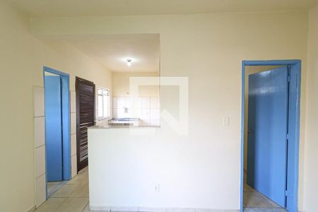 Sala de apartamento para alugar com 2 quartos, 55m² em Pilares, Rio de Janeiro