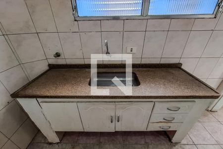 Cozinha  de apartamento para alugar com 1 quarto, 35m² em Liberdade, São Paulo