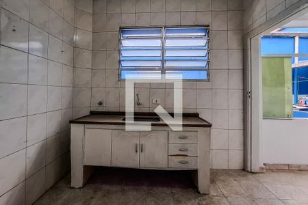 Cozinha  de apartamento para alugar com 1 quarto, 35m² em Liberdade, São Paulo