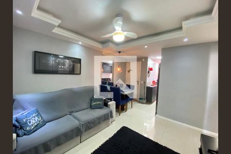 Sala de apartamento para alugar com 2 quartos, 48m² em Bonsucesso, Rio de Janeiro