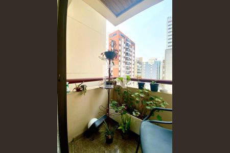 Apartamento à venda com 2 quartos, 67m² em Moema, São Paulo