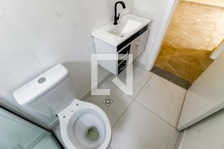 SalaBanheiro de casa para alugar com 1 quarto, 35m² em Vila Morse, São Paulo