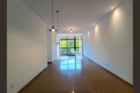 Sala de apartamento para alugar com 3 quartos, 120m² em Recreio dos Bandeirantes, Rio de Janeiro