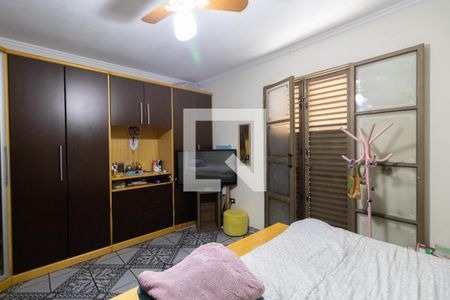 Quarto 1 de casa para alugar com 3 quartos, 180m² em Vila Marieta, São Paulo