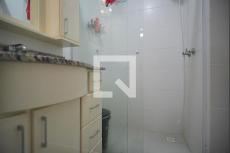 Banheiro Corredor de apartamento para alugar com 1 quarto, 48m² em Azenha, Porto Alegre