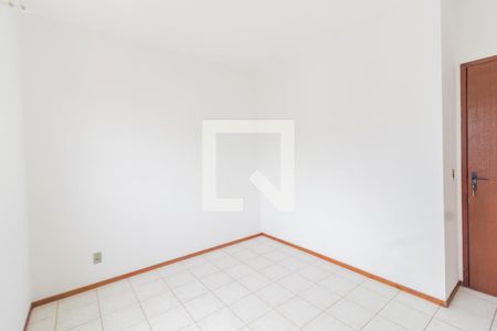 Quarto  de apartamento para alugar com 2 quartos, 48m² em Serraria, São José