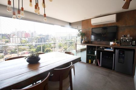 Sala de apartamento à venda com 3 quartos, 121m² em Pinheiros, São Paulo