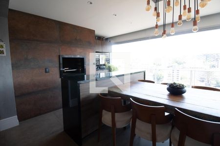 Sala de apartamento à venda com 3 quartos, 121m² em Pinheiros, São Paulo